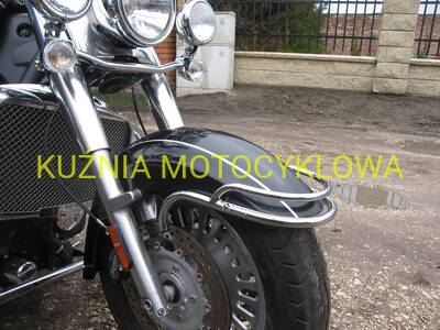 TRIUMPH ROCKET III RELING PRZEDNI